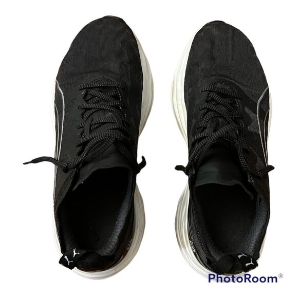 Puma running shoes - Picture 1 of 7